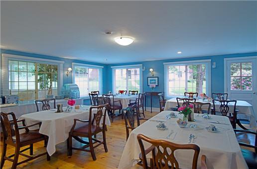 Garden Gables Inn Lenox Exterior photo
